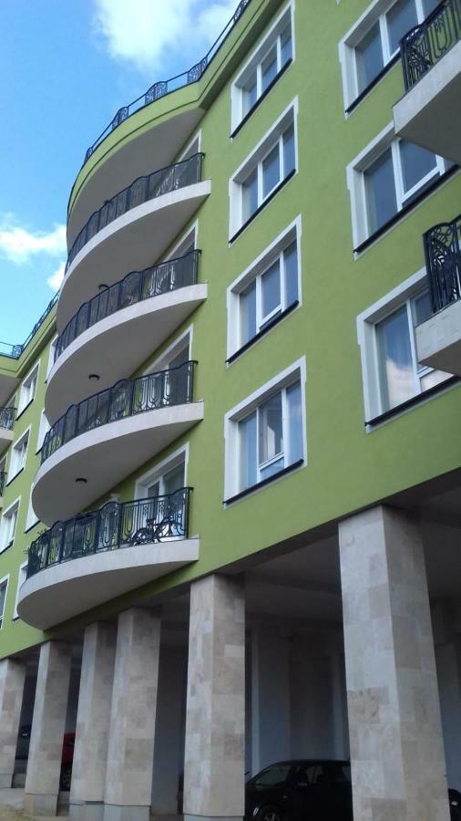 Апартаменты Apartament Ramona Брашов Экстерьер фото
